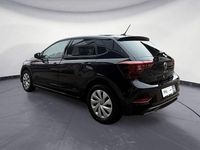 Second-hand VW Polo Life 95 CP (69 kW) 2024 Negru Berlinǎ