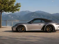 Neu Porsche 992 510 PS (375 kW) 2026 Silber Cabrio