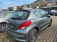 Gebraucht Peugeot 207 95 PS (69 kW) 2011 Grau Limousine