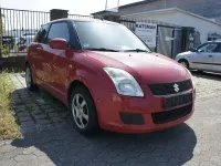 Używany Suzuki Swift 92 KM (67 kW) 2008 Czerwony Hatchback