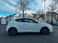 Gebraucht Alfa Romeo MiTo 105 PS (77 kW) 2014 Beige Kleinwagen