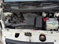 Gebraucht Suzuki Splash 70 PS (51 kW) 2011 Weiß Kleinwagen