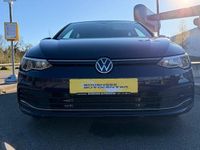 Gebraucht VW Golf VIII Active 150 PS (110 kW) 2022 Blau Limousine