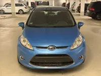 Gebraucht Ford Fiesta Titanium 82 PS (60 kW) 2010 Blau Kleinwagen