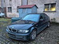Gebraucht BMW 320 150 PS (110 kW) 2002 Schwarz Limousine