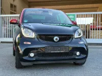 Gebraucht Smart ForTwo Cabrio 90 PS (66 kW) 2016 Cbsfarbe schwarz Cabrio