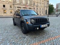 Gebraucht Jeep Patriot Limited 170 PS (125 kW) 2014 Grau SUV