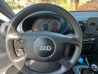 Second-hand Audi A3 101 CP (74 kW) 2001 Argintiu Hatchback