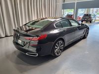 Second-hand BMW 840 Performance 320 CP (235 kW) 2019 Negru Coupe