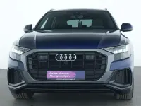 Gebraucht Audi Q8 Sport 286 PS (210 kW) 2022 Navarrablau SUV