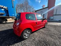Gebraucht Renault Twingo 75 PS (55 kW) 2012 Rot Kleinwagen