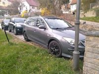 Gebraucht Hyundai i30 90 PS (66 kW) 2011 Grau Kombi