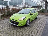 Gebraucht Renault Clio II Expression 75 PS (55 kW) 2009 Grün Kleinwagen