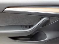 Gebraucht Tesla Model 3 Performance 377 kW (513 PS) 2022 Pearl white multicoat Limousine