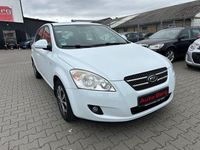 Gebraucht Kia Ceed 109 PS (80 kW) 2009 Weiß Kleinwagen
