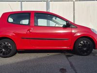 Gebraucht Renault Twingo 58 PS (42 kW) 2008 Rot Kleinwagen