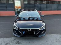 Gebraucht Hyundai i30 YES! 120 PS (88 kW) 2019 Schwarz Kombi