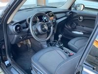Gebraucht Mini ONE 75 PS (55 kW) 2018 Schwarz Kleinwagen