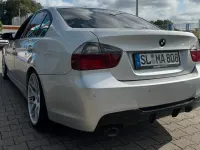 Gebraucht BMW 318 123 PS (90 kW) 2007 Silber Limousine