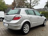 Gebraucht Opel Astra Cosmo 125 PS (91 kW) 2005 Silber Limousine