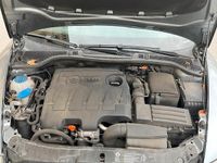 Gebraucht Skoda Octavia Active 105 PS (77 kW) 2012 Grau Kombi