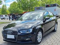Gebraucht Audi A3 Ambiente 125 PS (91 kW) 2016 Limousine