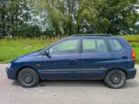 Gebraucht Mitsubishi Space Star 83 PS (61 kW) 2000 Blau Van / Kleinbus