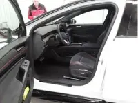 Neu VW ID.7 250 kW (340 PS) 2026 Weiß (gletscherweiss) Kombi