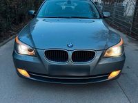 Gebraucht BMW 520 Advantage 177 PS (130 kW) 2009 Grau Kombi
