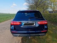 Gebraucht Mercedes E300 245 PS (180 kW) 2018 Blau Limousine