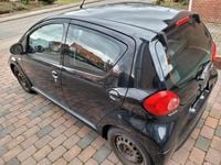 Gebraucht Toyota Aygo 68 PS (50 kW) 2008 Schwarz Kleinwagen