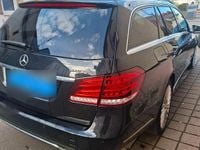 Gebraucht Mercedes E250 204 PS (150 kW) 2015 Schwarz Kombi
