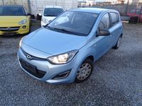 Gebraucht Hyundai i20 86 PS (63 kW) 2013 Blau Kleinwagen