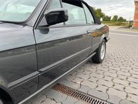Gebraucht BMW 320 Cabriolet 129 PS (94 kW) 1989 Schwarz Cabrio
