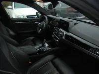 Gebraucht BMW 530 Sport Line 265 PS (194 kW) 2018 Blau Kombi