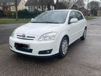 Gebraucht Toyota Corolla 110 PS (80 kW) 2005 Weiß Kleinwagen