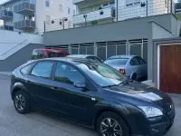 Begagnad Ford Focus Style 101 HK (74 kW) 2008 Grå Sedan