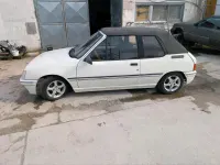 Gebraucht Peugeot 205 60 PS (44 kW) 1989 Weiß Cabrio