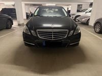 Gebraucht Mercedes E200 Avantgarde 184 PS (135 kW) 2010 Schwarz Limousine