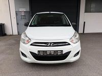 Gebraucht Hyundai i10 Classic 69 PS (50 kW) 2013 Weiß Kleinwagen