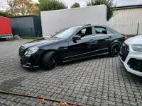 Gebraucht Mercedes E300 AMG 204 PS (150 kW) 2010 Schwarz Limousine