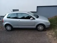 Gebraucht VW Polo Basis 64 PS (47 kW) 2004 Silber Kleinwagen