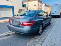 Gebraucht Mercedes E350 265 PS (194 kW) 2012 Grau Coupé