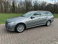 Gebraucht Mercedes E250 204 PS (150 kW) 2010 Silber Kombi