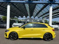 Gebraucht Audi RS3 Sportback Sport 400 PS (294 kW) 2023 Gelb Kleinwagen