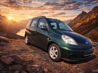 Gebraucht Toyota Yaris Verso 86 PS (63 kW) 2003 Grün Van / Kleinbus