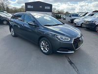 Gebraucht Hyundai i40 Trend 135 PS (99 kW) 2017 Grau Kombi
