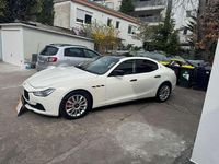 Gebraucht Maserati Ghibli 275 PS (202 kW) 2016 Weiß Limousine