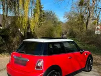 Usata Mini Cooper 120 CV (88 kW) 2009 Rosso Utilitaria