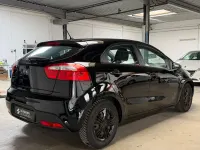 Gebraucht Kia Rio Edition 7 109 PS (80 kW) 2011 Schwarz Kleinwagen